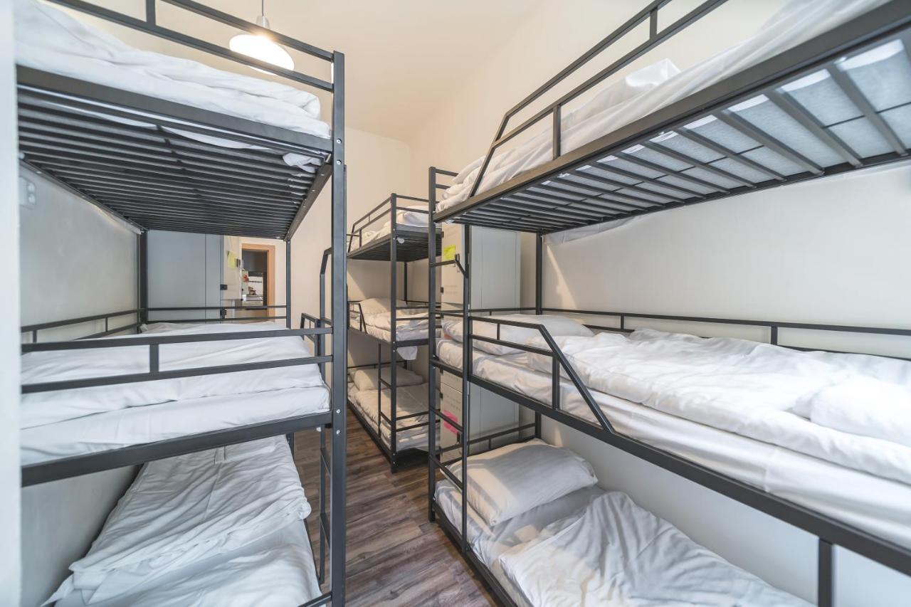 Hostel Orange Praha Bagian luar foto