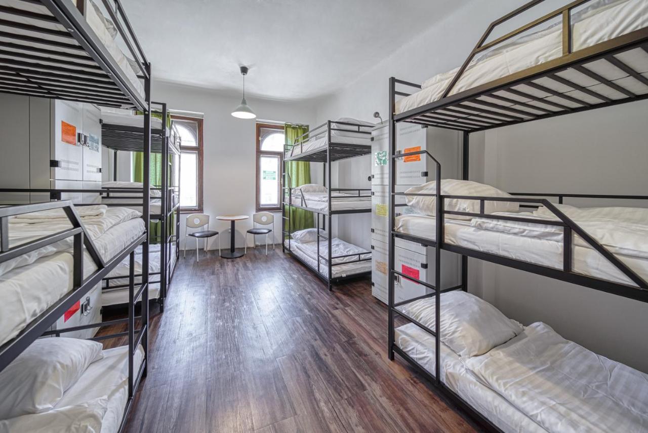 Hostel Orange Praha Bagian luar foto