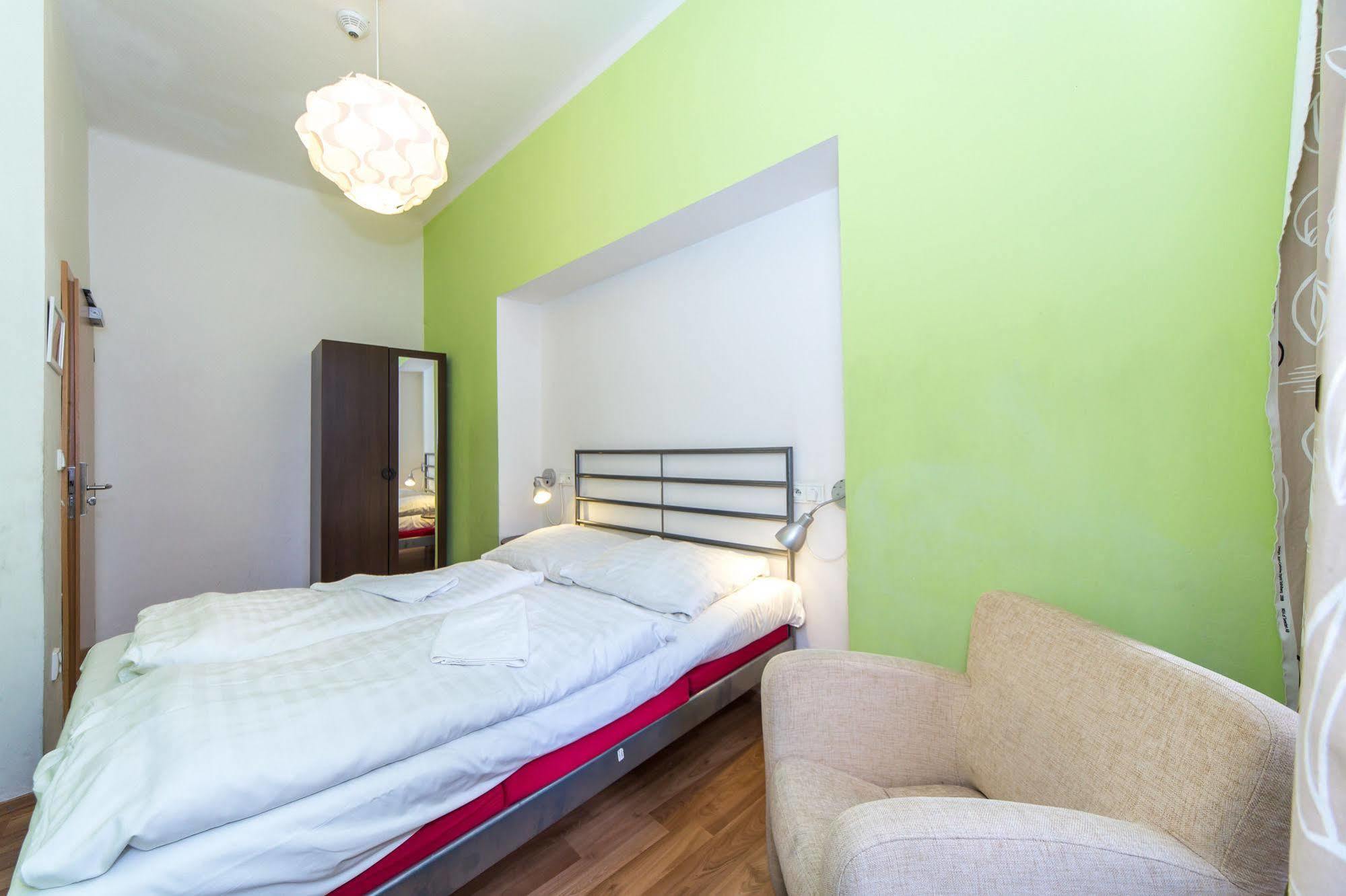 Hostel Orange Praha Bagian luar foto